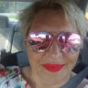 Meet your Posher, Kelly rae